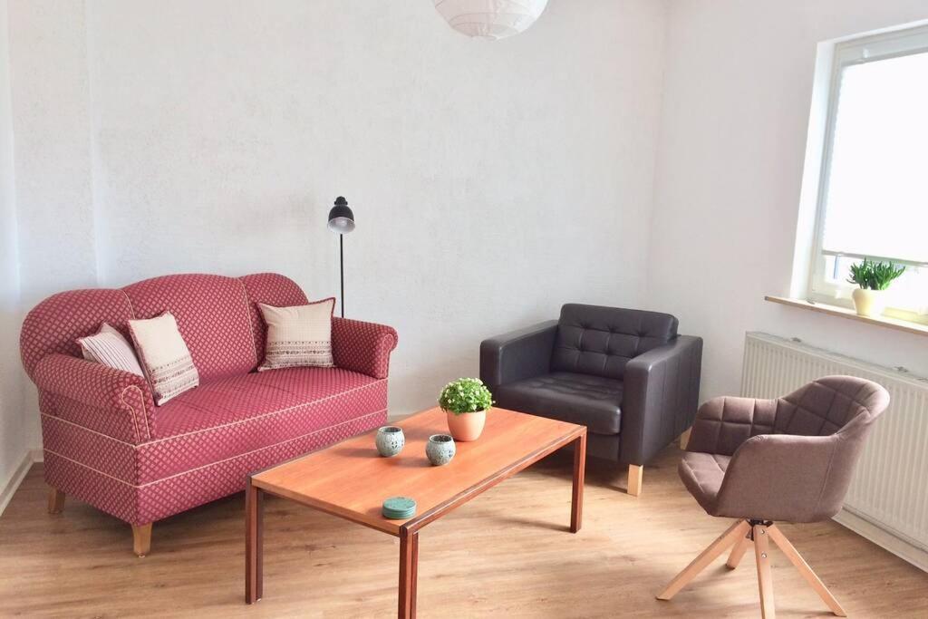 Hinter Burg, Haus Mit Garten Mayen Esterno foto