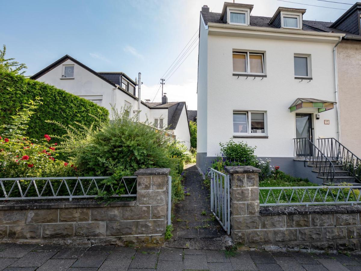 Hinter Burg, Haus Mit Garten Mayen Esterno foto